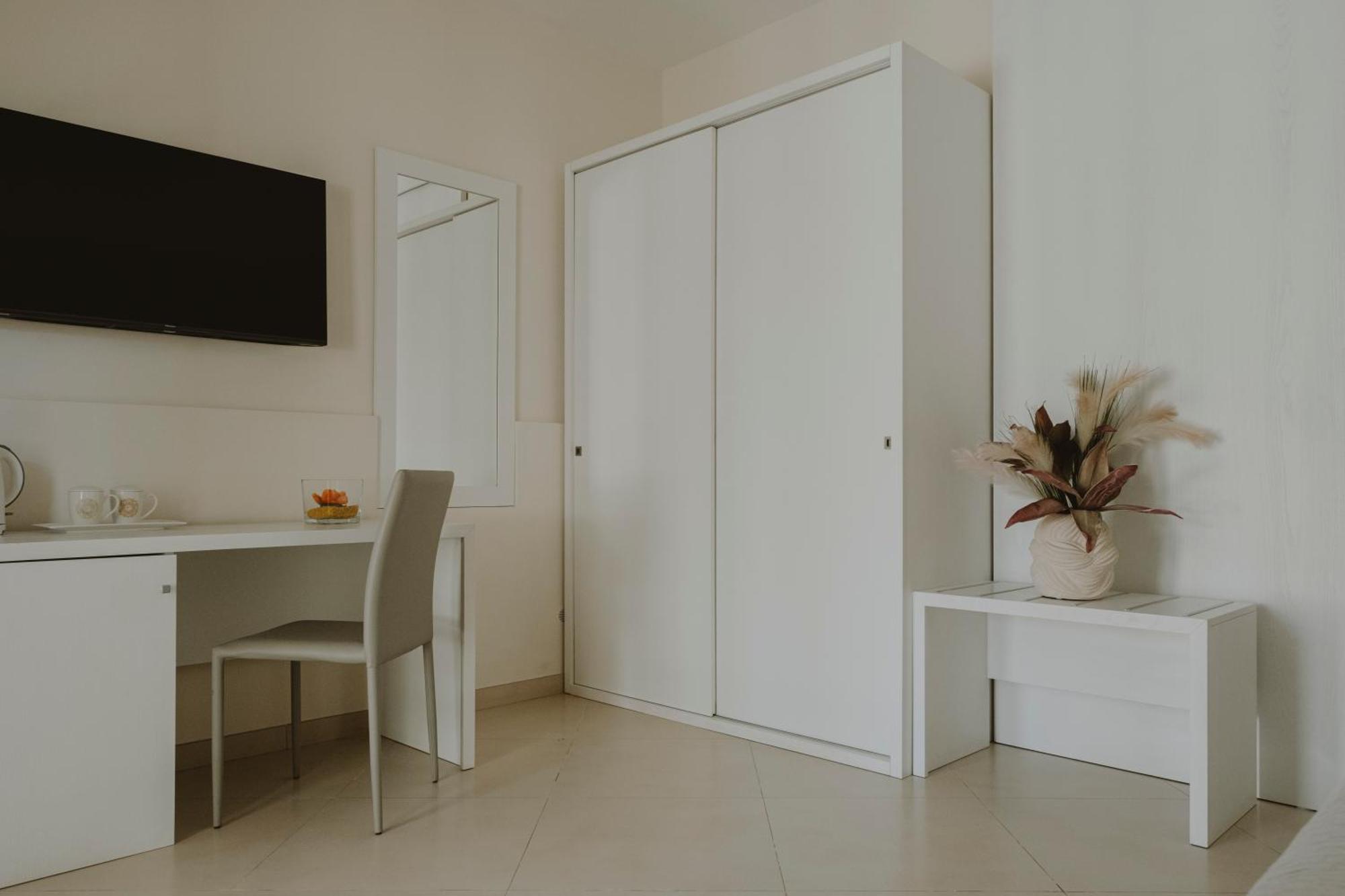Villa Patrizia Salento Art & Room Porto Cesareo Extérieur photo